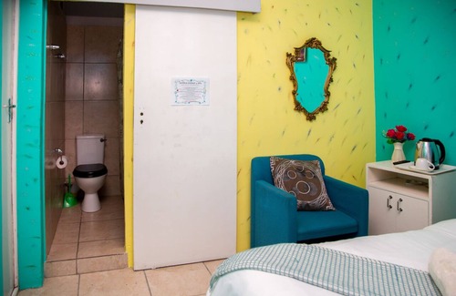 Cape Town Cabin | Annex Lodge - Suite 4