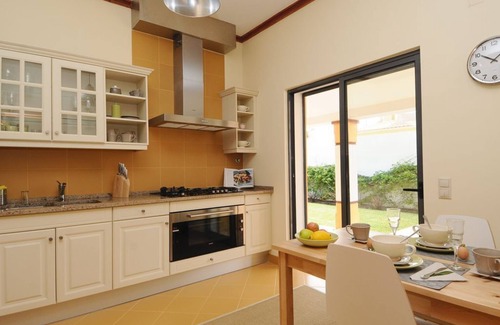 Gale Villa | Annual Let,3Bedroom,Beach,PrivatePool,CentralHeating,Garden,SolarWater