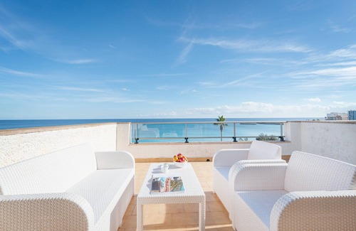 S'illot House | ANTIC 302 - Modern flat with breathtaking sea views - Free Wifi