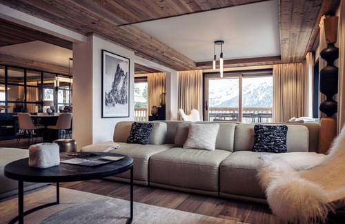 Meribel Apartment | Antarès SIRIUS 304 - Spacious ski in/ski out family apartment