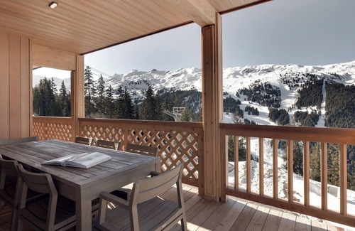 Meribel Apartment | Antarès STELLA 101 - Spacious ski in/ski out apartment