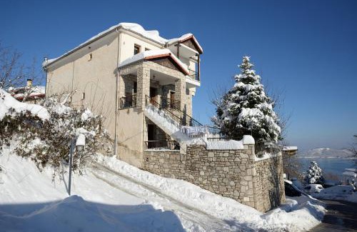 Lake Plastiras Apartment | Anthemion