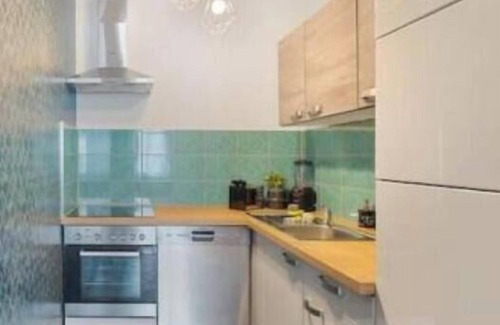Rudolfsheim-Funfhaus Apartment | Anthrazit Oasis Near Center & Shopping Street – Spacious 3-Room Apartmentnn