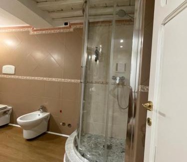 Lucca Historical Center Hotel | Antica Residenza del Gallo