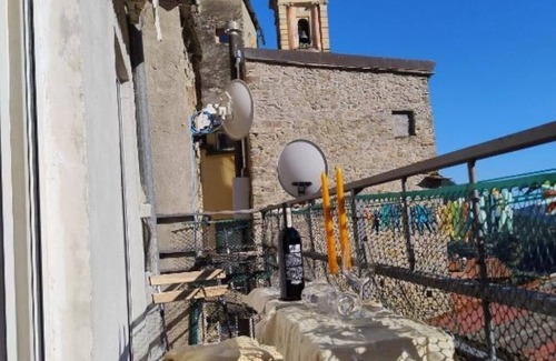 Montalto Ligure Apartment | Antico Arco