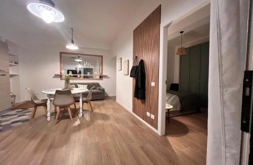 Suburbio XI della Vittoria Apartment | Antinori Stresa Home