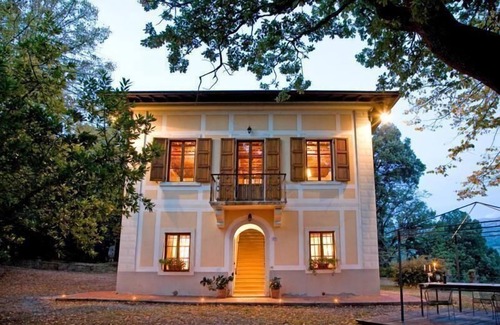 Pratovecchio House | Antique 19th century Villa Bogatti