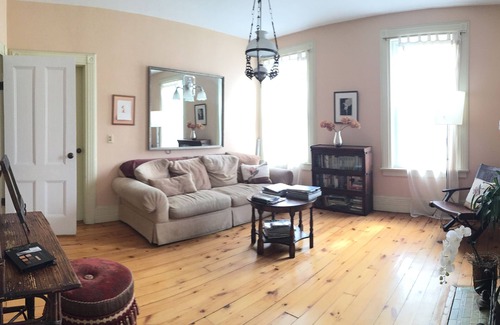 Glen Ridge House | Antique Home Mature Landscaping 28 Min To Manhattan