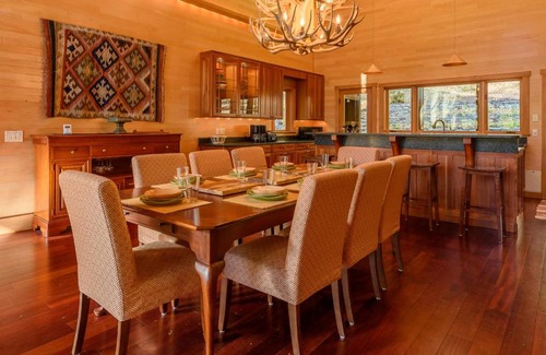 Boone House | Antler Ridge