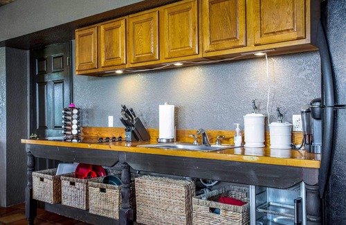 Pipe Creek House | Antler Run Ranch Cabin