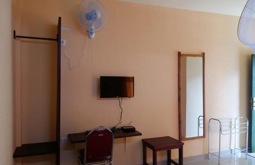 Moni House | Antoneri Lodge