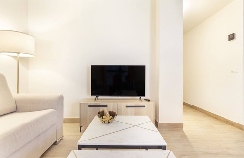 Atocha Apartment | Antonio Lopez IX apartment in Madrid