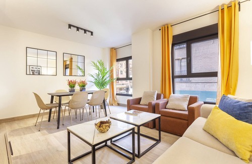 Atocha Apartment | Antonio Lopez V apartment in Madrid