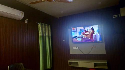 Uttarkashi House | Anushree Lake View Home Stay Uttarkashi