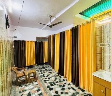 Faizabad House | Anushttha Home Stay