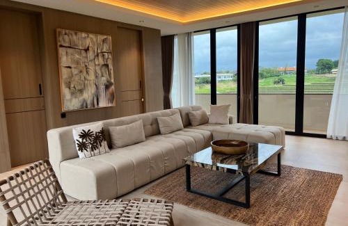 Batu Bolong Villa | Aora Tirta Villa in Canggu