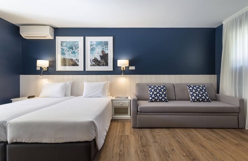 Aldeia das Acoteias Hotel | AP Adriana Beach Resort
