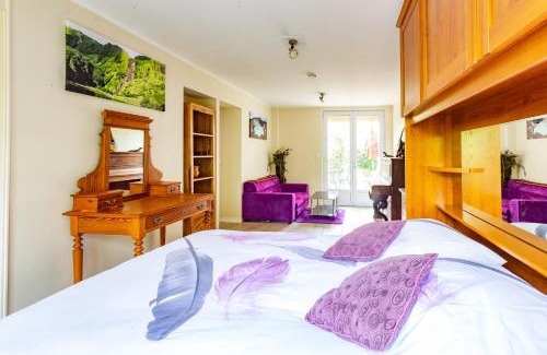 Melun Apartment | Apakabar Homestay, Gîte 6 personnes, proche gare Melun, parking privé