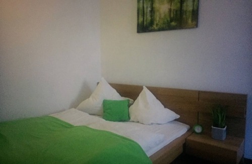 Neustadt an der Weinstrasse Apartment | Apartment (9) renovated and lovingly decorated.