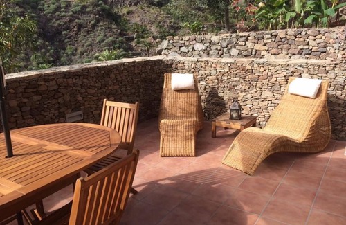 Mogan Apartment | Apartment-Garden view-Private Bathroom-2