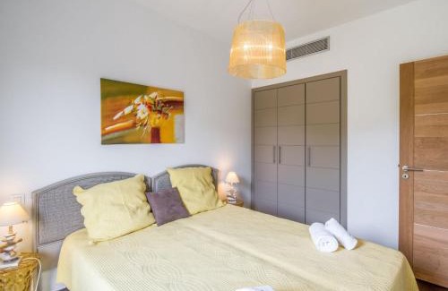 Pinarellu Apartment | Apartment Côté Plage by Interhome