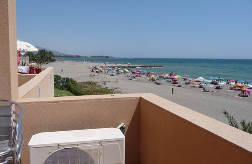 Vera Beach Apartment | Apart 68 - Naturist apartment in Vera, front beach view, sun and golf all year