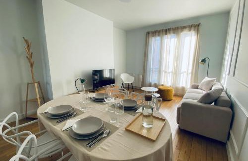 Chalons-en-Champagne Apartment | Apart'Champagne Les Deux Ponts station & center