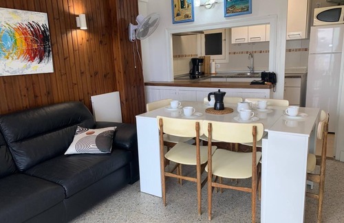 L'Hospitalet de l'Infant Apartment | Apartment with fabulous sea views 100 m from the beach