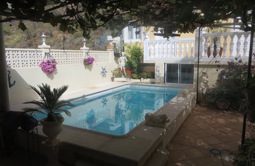 La Solana Apartment | Apartment Finca Cortez with pool, in a wonderfully quiet mountain location