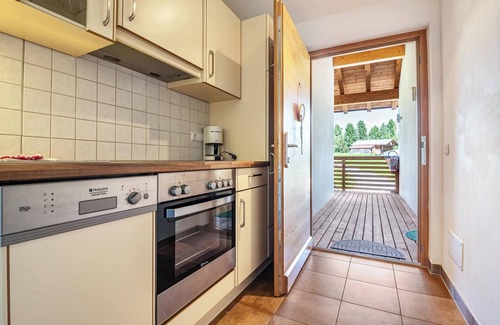 Castelrotto Apartment | Apartment "Ferienparadies Sabina Latsche" in the Nature Reserve directly on the Alpe di Siusi