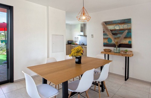 Calenzana Apartment | apart Levante shared swimming pool, bbq