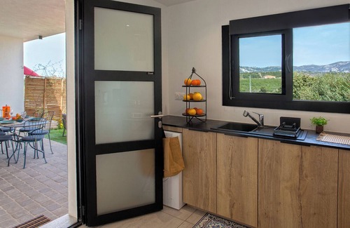 Calenzana Apartment | apart Levante shared swimming pool, bbq