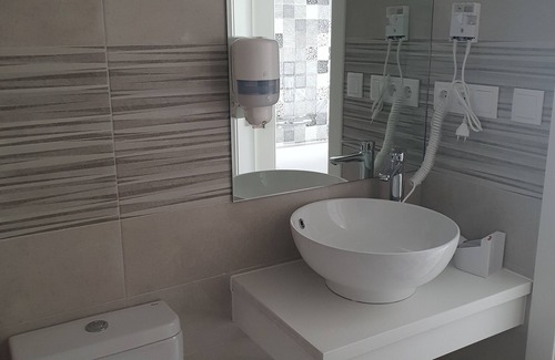 Carboneras de Guadazaon Apartment | Apartamento Aogedor con Jacuzzi Para Disfrutar con tu Pareja
