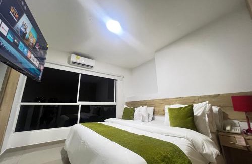 Soacha Hotel | Aparta Suites la Flora Flora-Piscina-Jacuzzi