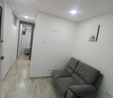 Bogota Apartment | Apartaestudio amoblado, Edificio Avanzzare T2-504
