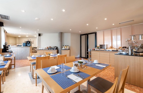 Leon Apartment | Apartahotel Exe Campus San Mamés