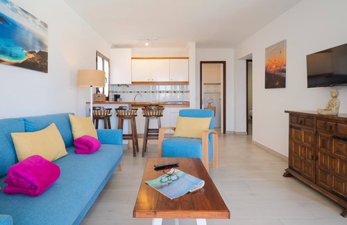 Charco del Palo Apartment | Apartament El Golfo only 170m from the sea in nudist complex