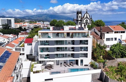 Ponta Delgada Apartment | Apartamento 08