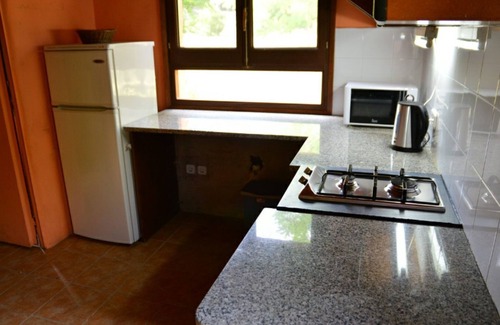 Tortella House | Apartamento 8 personas 4 habitaciones y cuatro baños. Piscina COMPARTIDA.