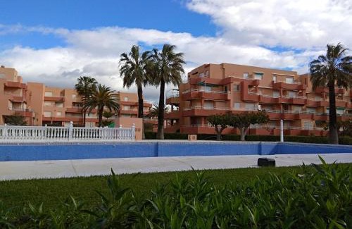 Salobrena Apartment | Apartamento a 150 metros del Mar, parking y Wifi