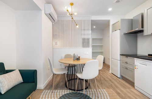 Ciudad Lineal Apartment | apartamento business reformado 2 de alquiler temporal