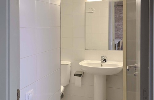 Terrassa Apartment | Apartamento Céntrico y con Balcón