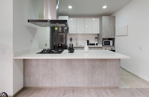 Calle 100 Apartment | Apartamento con Balcón y Vista Panorámica Desde las Habitaciones