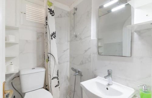 San Fernando House | Apartamento con jardín y pequeña piscina privada para refrescarse