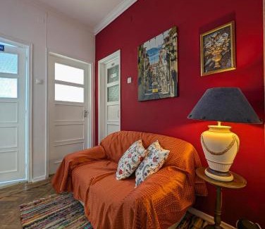 Santo Condestavel House | Apartamento de 3 quartos em Campo de Ourique - Lisboa