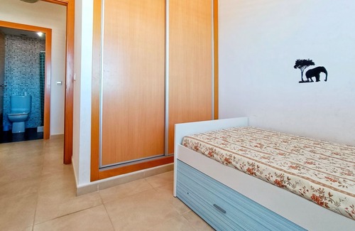Vinaros Apartment | Apartamento de dos dormitorios con piscina comunitaria