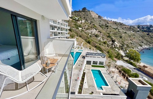 Almunecar Apartment | Apartamento de Lujo, Vistas al Puerto Deportivo