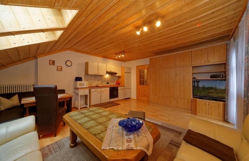 Spiegelau Apartment | Apartamento con Dormitorio y Sala de Estar Grande