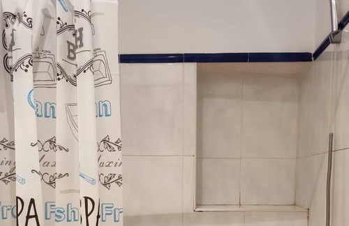 Figueres Apartment | Apartamento de Tres Habitaciones al Lado del Museo Dalí y la Rambla de Figueres