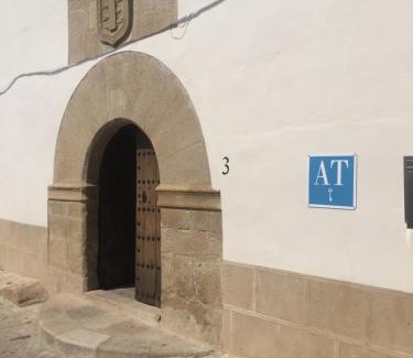 Trujillo Apartment | Apartamento en casa del s.XVI